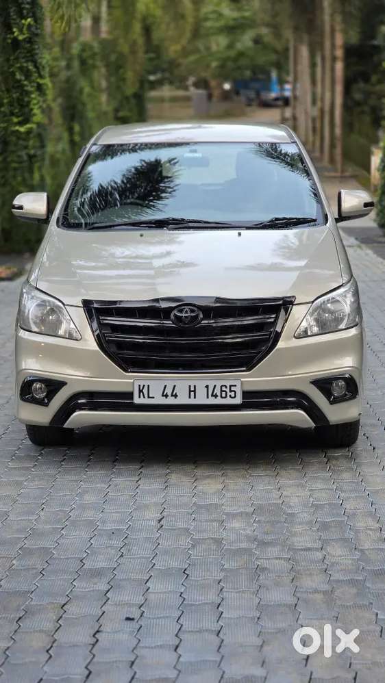 Toyota Innova Diesel 2012