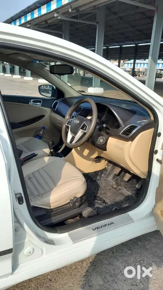 Hyundai Verna 2011 Diesel Manual