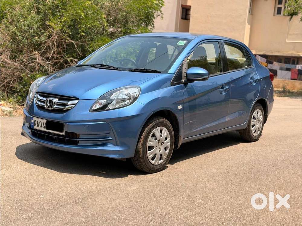 Honda Amaze 2015 Petrol 9500 Km Driven