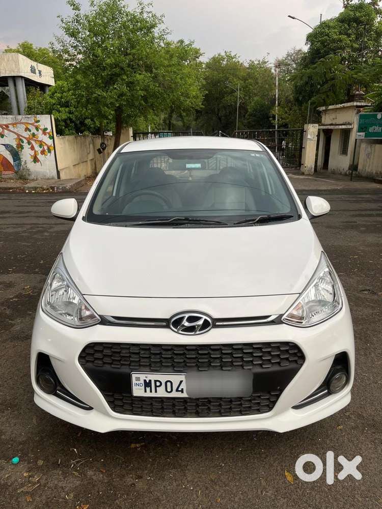 Hyundai Grand I10 Sportz Edition, 2017, Petrol