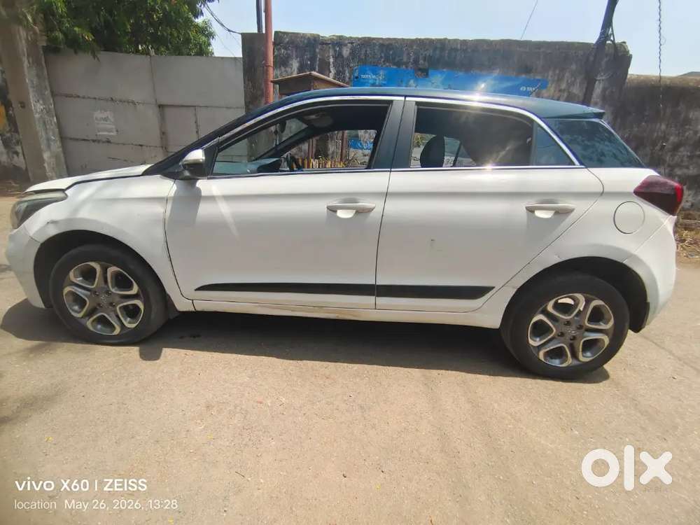 Hyundai I20 2018 Diesel White Colour