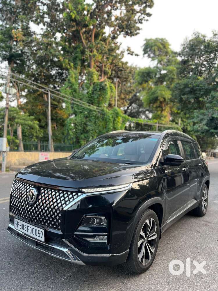Mg Hector Plus Sharp Pro 1.5 Turbo Petrol Cvt 6 Str, 2023, Petrol