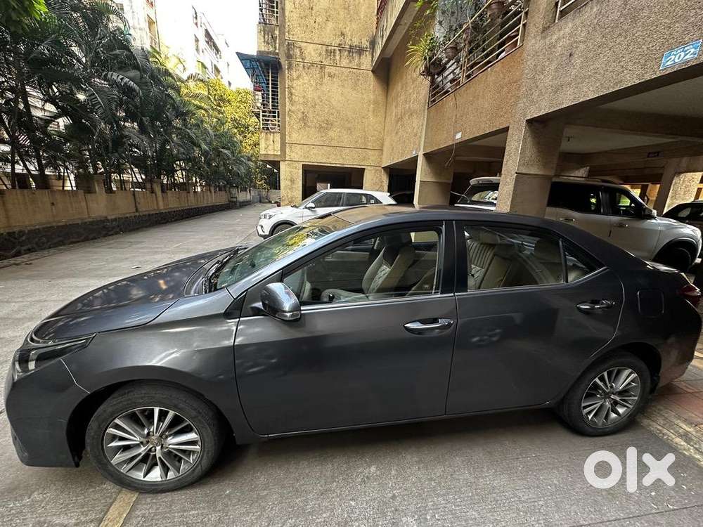 Toyota Corolla Altis Gl 2015 (top Model)