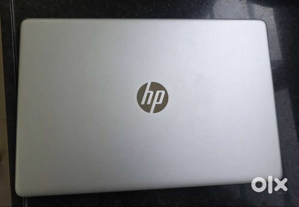 HP 15s Ryzen 5  16GB  512GB SSD