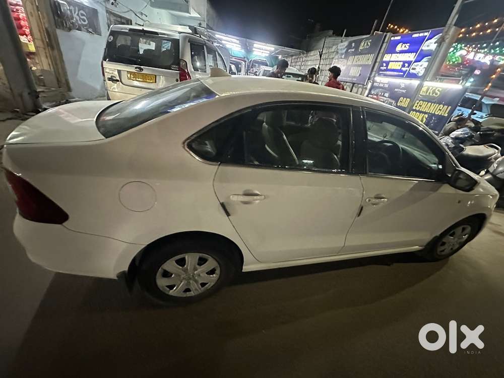 Skoda Rapid Petrol 2014