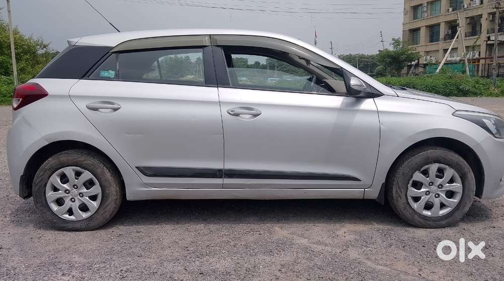 Hyundai I20 Sportz 1.2 Bs-iv, 2017, Petrol