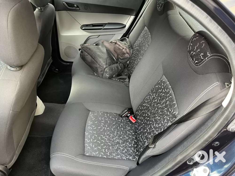 Tata Tiago 1.2 Revotron Xt (o), 2022, Petrol