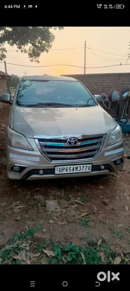 Toyota Innova Hycross 2008 Km Driven