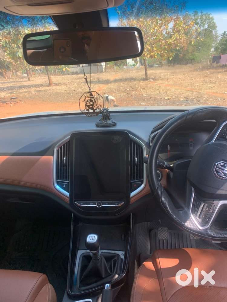 Mg Hector Plus 2021 Diesel Well Maintained