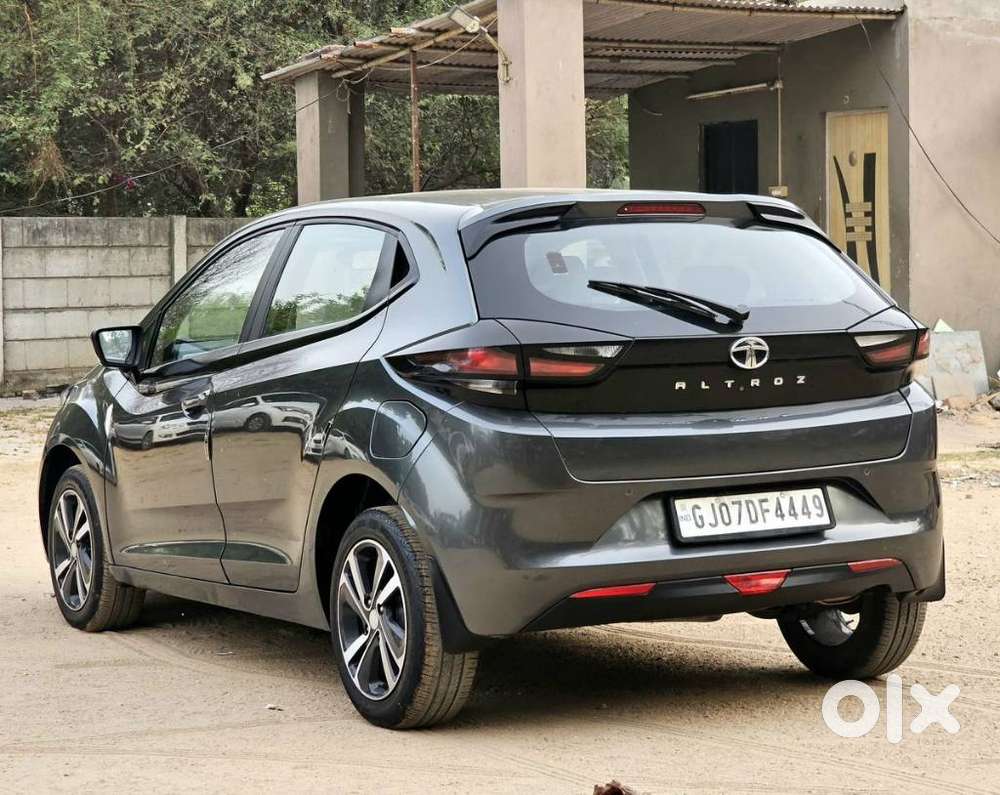 Tata Altroz Xz Plus (s), 2023, Petrol