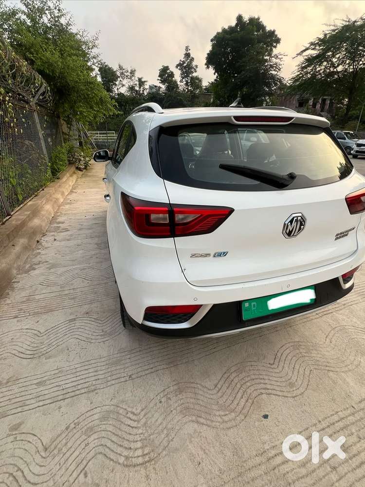 Mg Zs Ev 2021 Km Driven