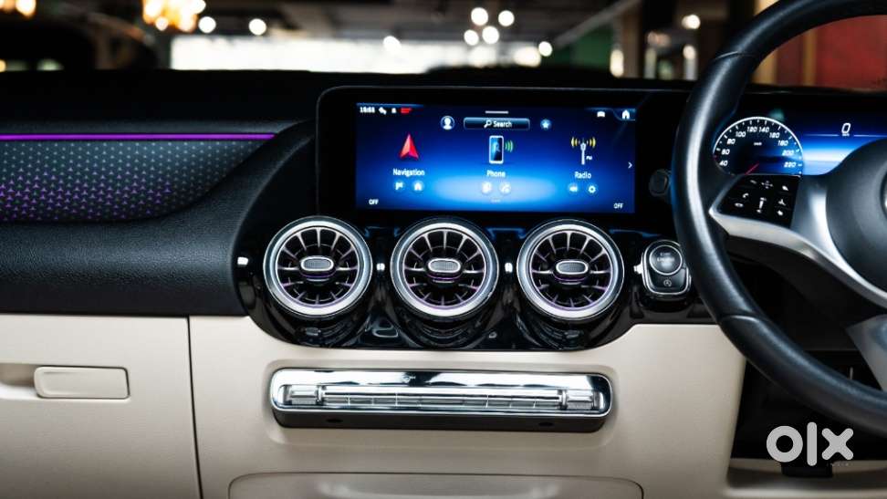 Mercedes-benz Gla 200, 2024, Petrol