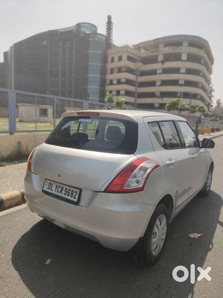 Maruti Suzuki Swift 1.2 Lxi (o), 2016, Petrol