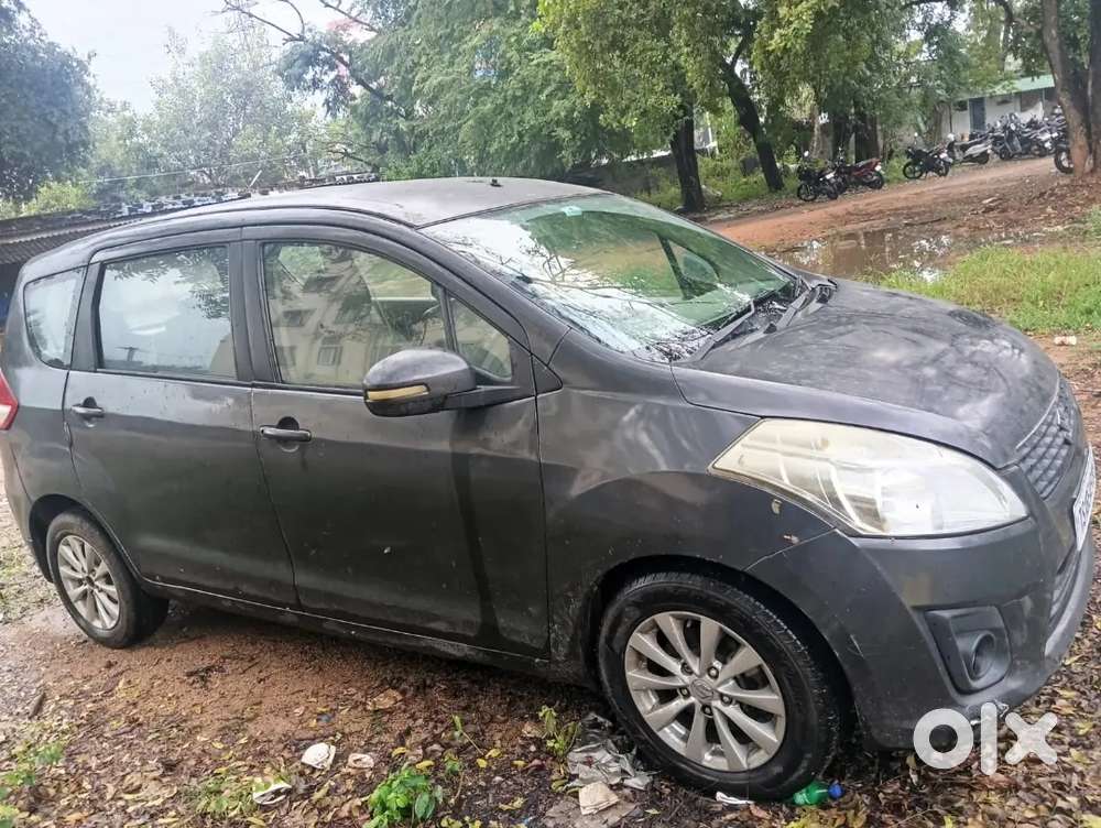 Maruti Suzuki Ertiga 2014 Diesel 140000 Km Driven