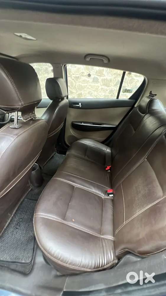 Hyundai  I20 2012 Diesel 99000 Km Driven