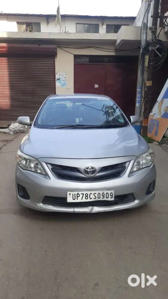 Toyota Corolla Altis 2012