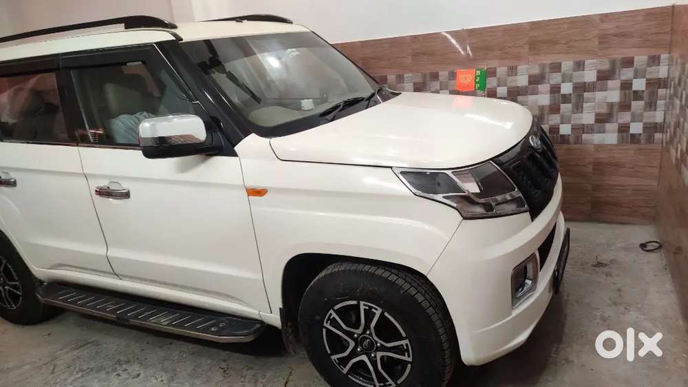 Mahindra Tuv 300 2020