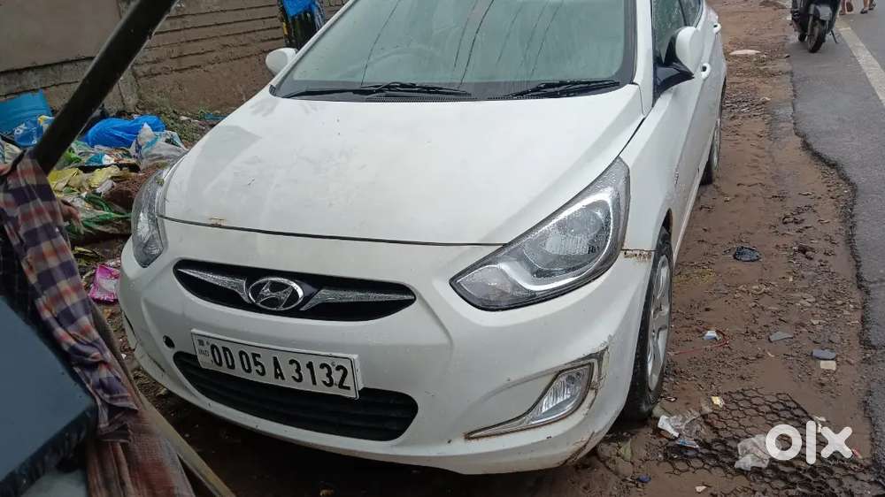 Hyundai Verna 2013 Diesel Manual