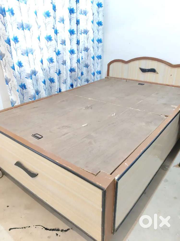 दीवान 4&times;6 साइज