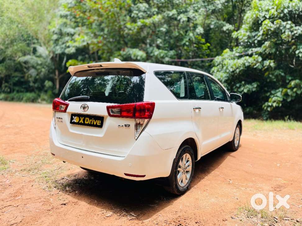 Toyota Innova Crysta 2.4 Gx Mt 8s, 2018, Diesel