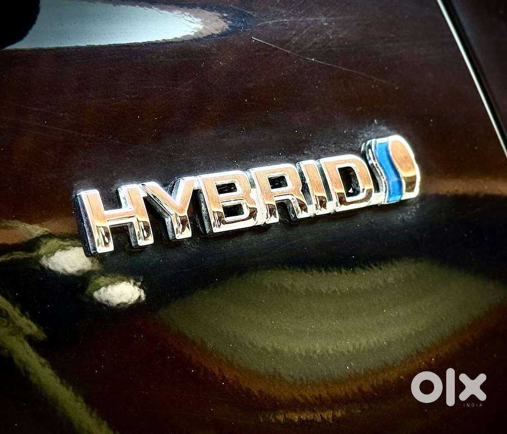 Toyota Innova Hycross 2.0 Zx Hybrid 7 Str, 2023, Petrol