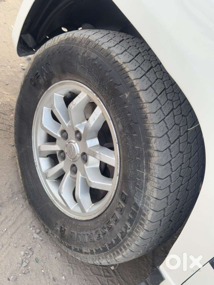 Mahindra Tuv 300 Mhawk100 T8, 2016, Diesel