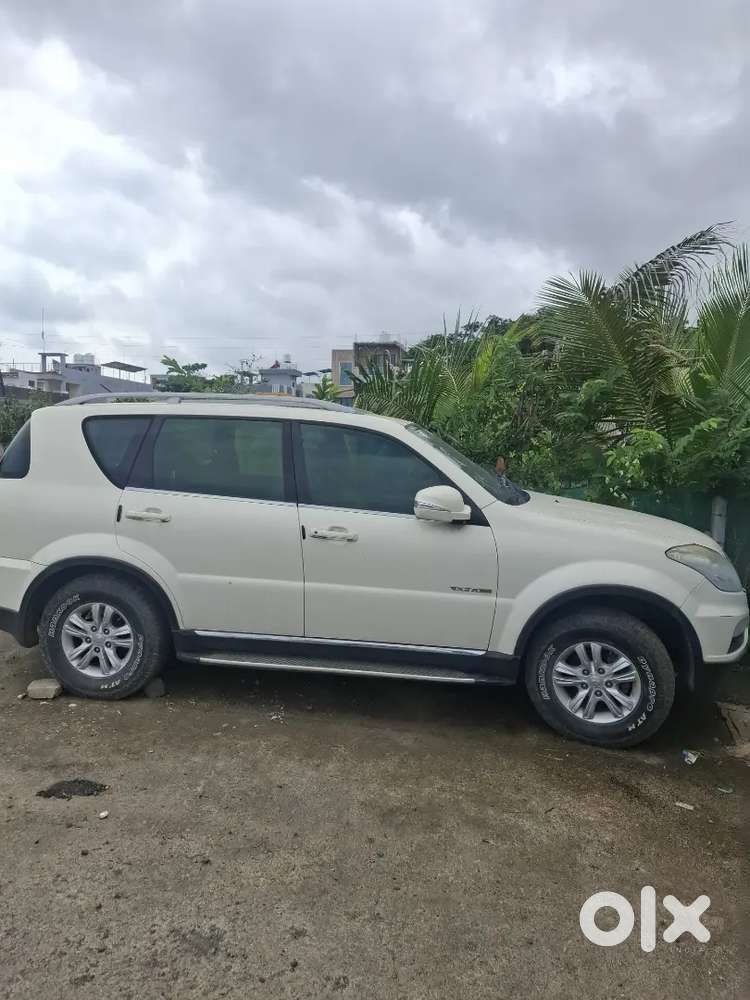 Mahindra Ssangyong Rexton 2014 Diesel Well Maintained