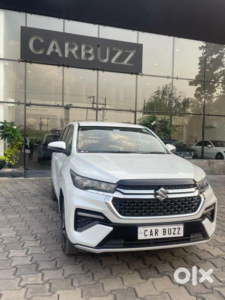 Maruti Suzuki Invicto Zeta Plus 7str, 2025, Petrol
