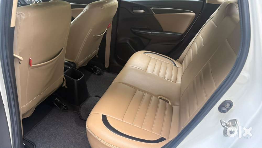 Honda Jazz V Automatic, 2018, Petrol
