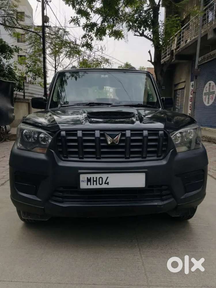 Mahindra Scorpio Classic 2022 Variant Mt