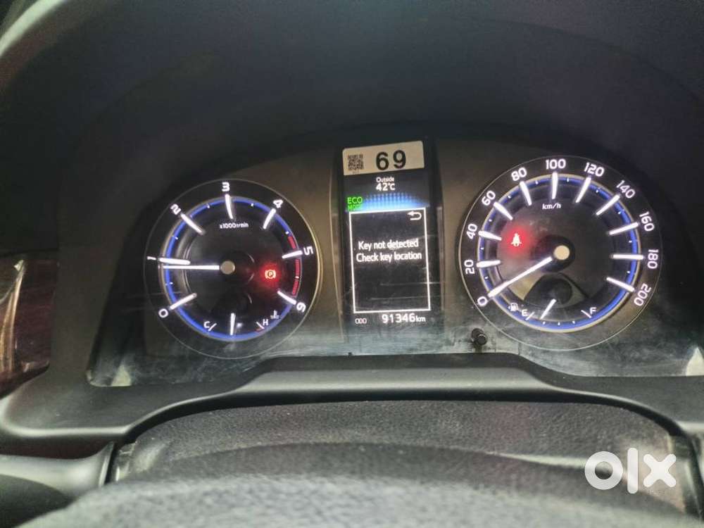 Toyota Innova Crysta 2.4 V, 2017, Diesel