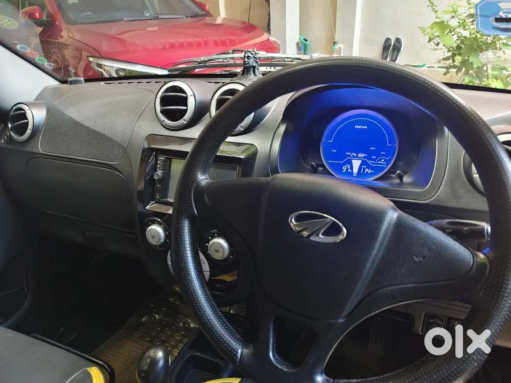 Mahindra E2o Premium 2016