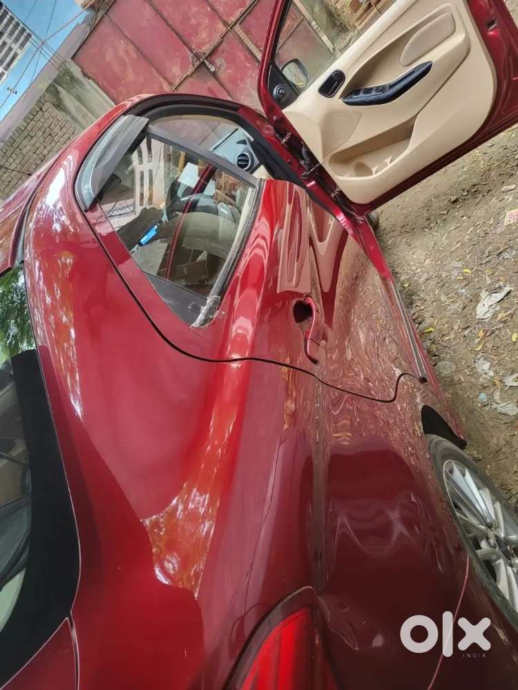 Ford Figo Aspire Petrol Cng On Papper
Running: 60000 Km.