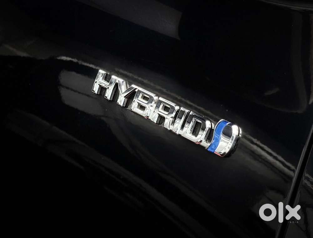 Toyota Innova Hycross 2.0 Zx Hybrid 7 Str, 2023, Petrol