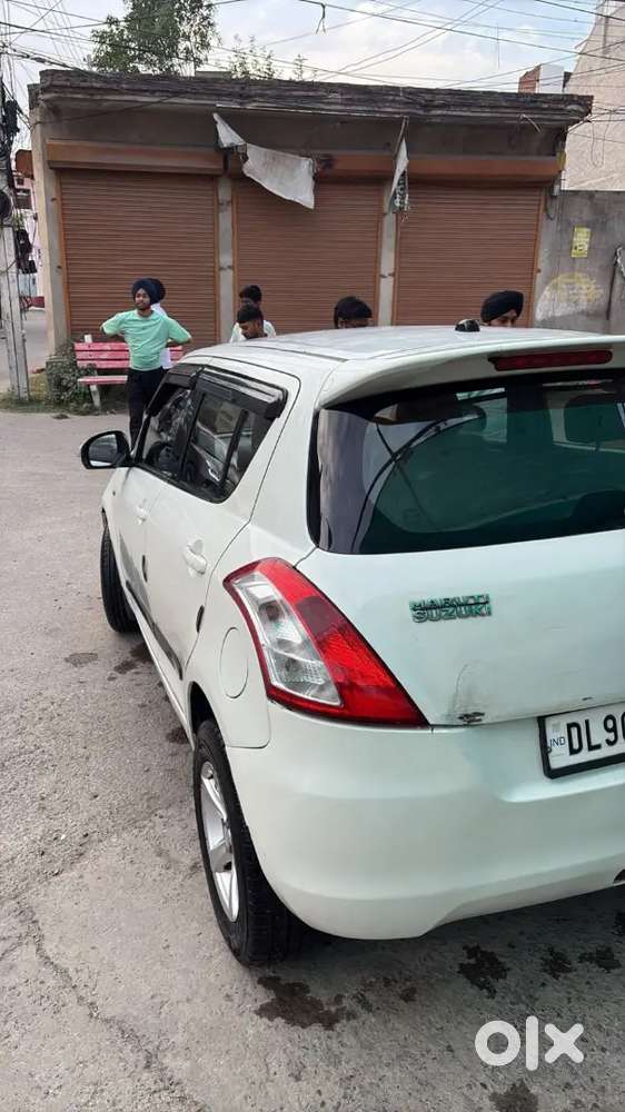 Swift 2013 Vxi Petrol +cng