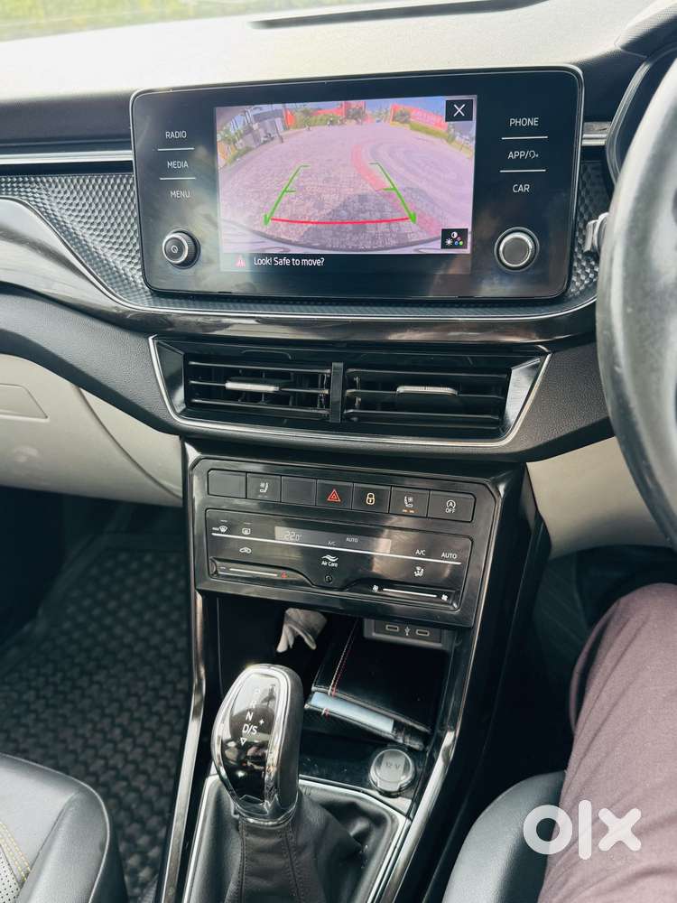 Skoda Kushaq Style 1.5 Tsi Dsg Dual Tone, 2022, Petrol