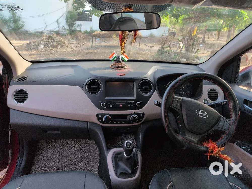 Hyundai Grand I10 2018 Top Model Cherry Red