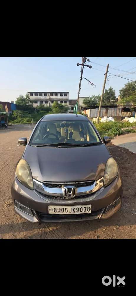 Honda Mobilio 1.5 V 2015