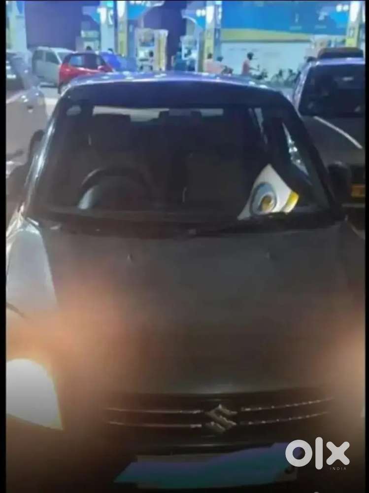 Maruti Suzuki Swift 2010 Cng & Hybrids 67000 Km Driven