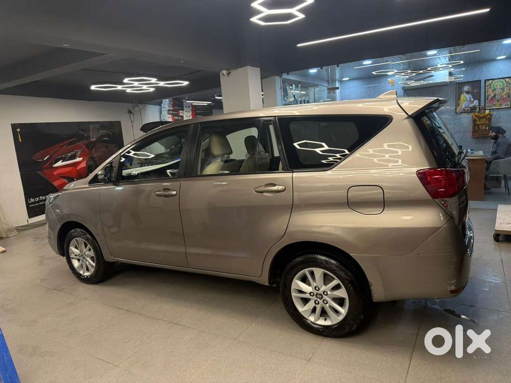 Toyota Innova Crysta 2.8 Gx At, 2018, Petrol