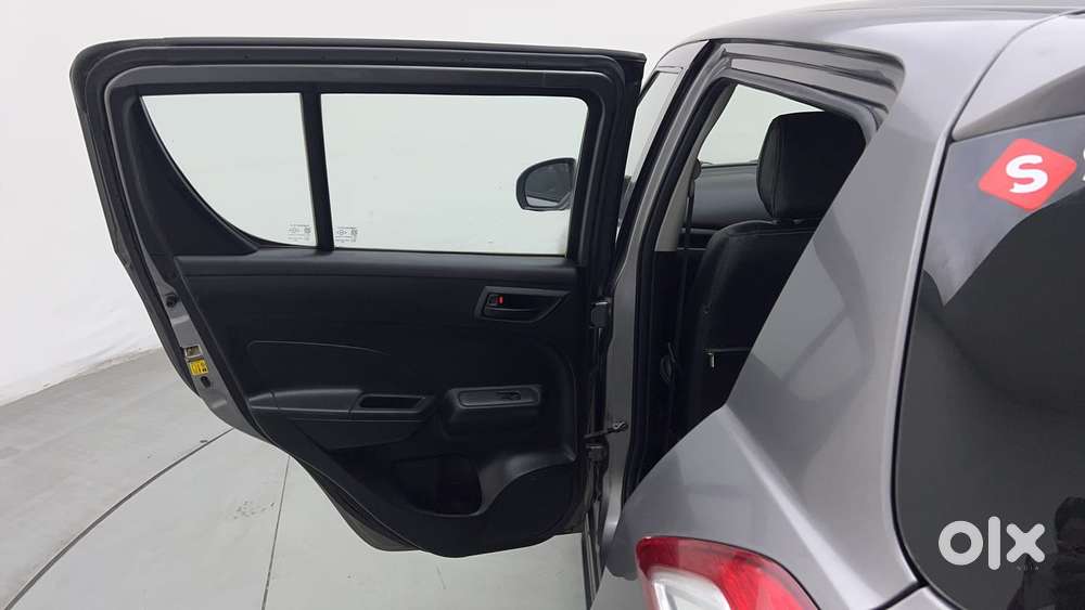 Maruti Suzuki Swift 1.2 Lxi (o), 2015, Petrol