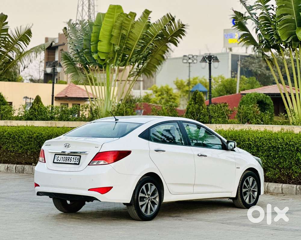 Hyundai Verna Hyundai-verna-2015-2016-1.6-crdi-s-option, 2015, Diese..