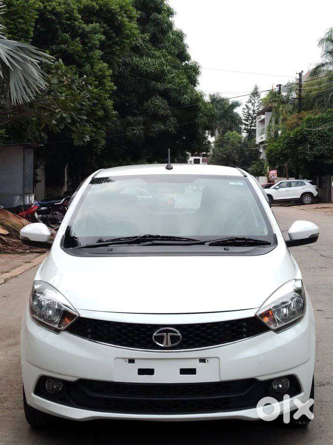 Tata Tiago 1.05 Revotorq Xz, 2017, Petrol