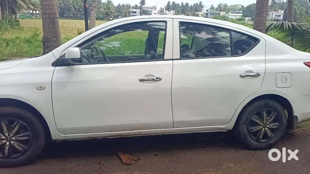 Nissan Sunny 2012 Diesel 225000 Km Driven