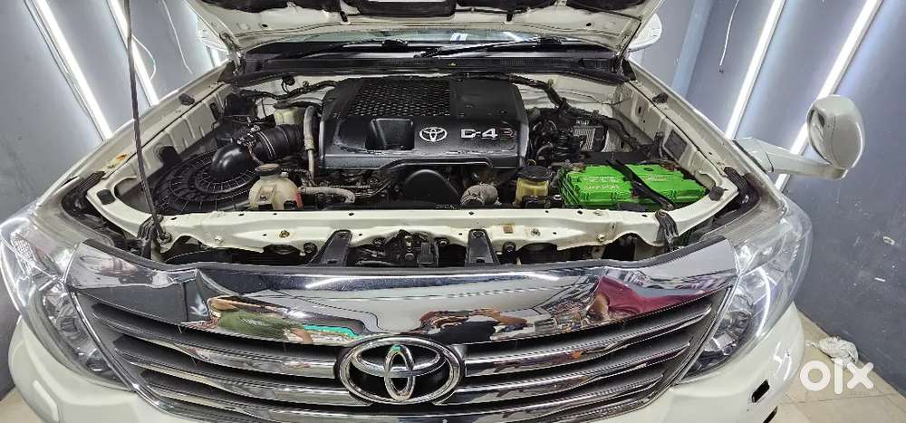Toyota Fortuner 2013