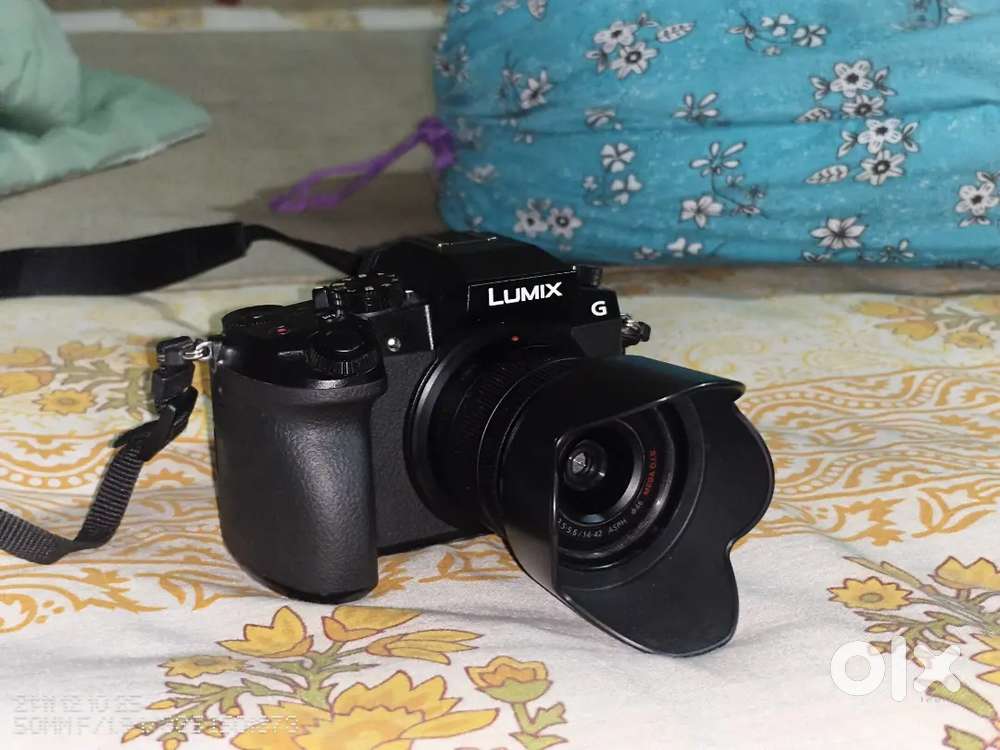 Lumix G7 mirrorless camera