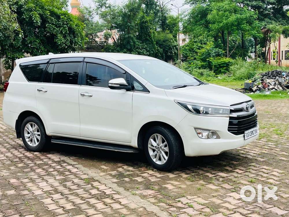 Toyota Innova Crysta 2.8z Automatic, 2017, Diesel