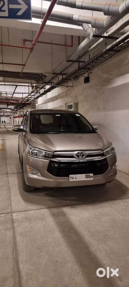 Toyota Innova Crysta 2016