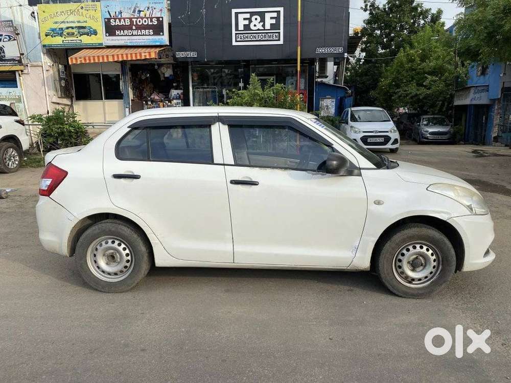 Maruti Suzuki Swift Dzire 1.3 Vxi, 2020, Petrol