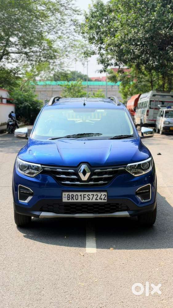 Renault Triber Rxz, 2022, Petrol